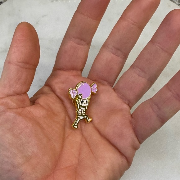 3/$15 Cute Skeleton Candy Pin Brooch - Picture 5 of 6